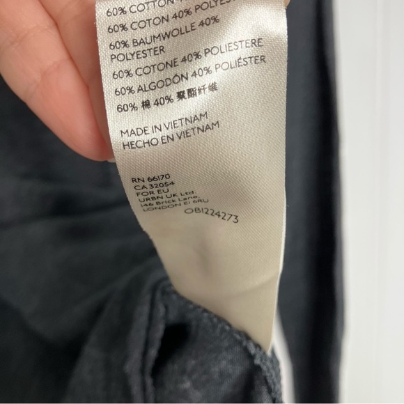 We The Free Top XS Gray Long Sleeve Boho Peasant Casual Fall - Picture 9 of 9